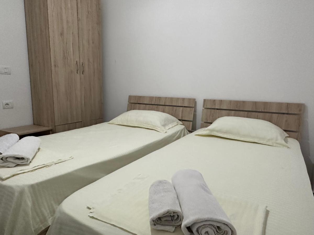 Eme Apartments - Kompleksi Lura 2 Gjiri I Lalzit Durrës Esterno foto