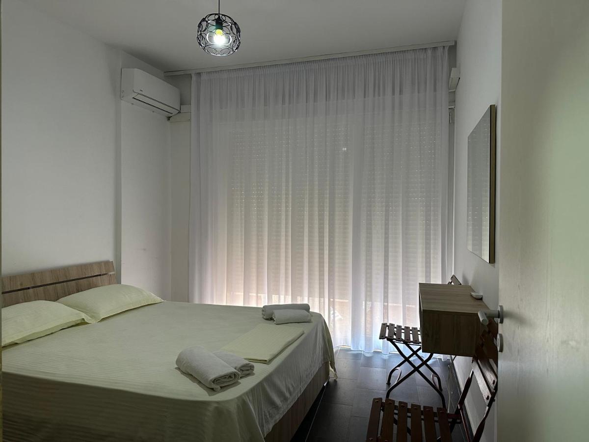 Eme Apartments - Kompleksi Lura 2 Gjiri I Lalzit Durrës Esterno foto