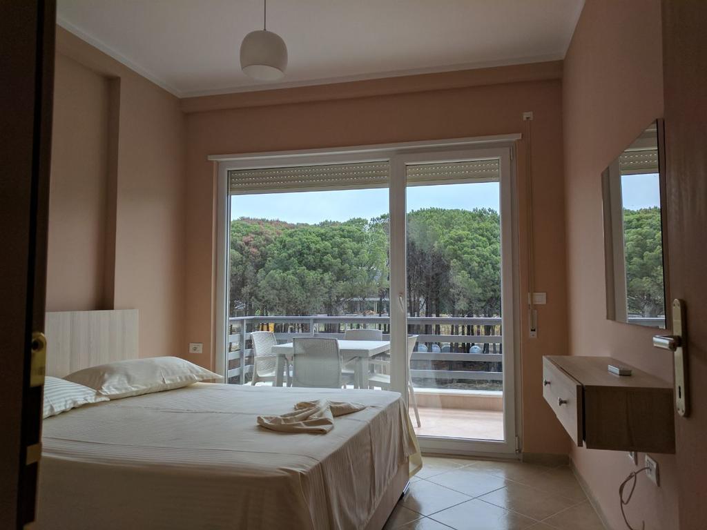 Eme Apartments - Kompleksi Lura 2 Gjiri I Lalzit Durrës Esterno foto
